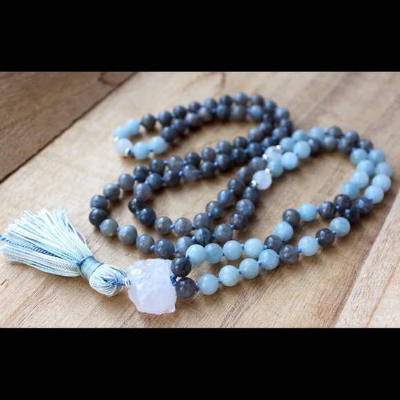 ✨CALM COURAGE✨ Larvikite and Aquamarine Mala - Picture 3 of 4